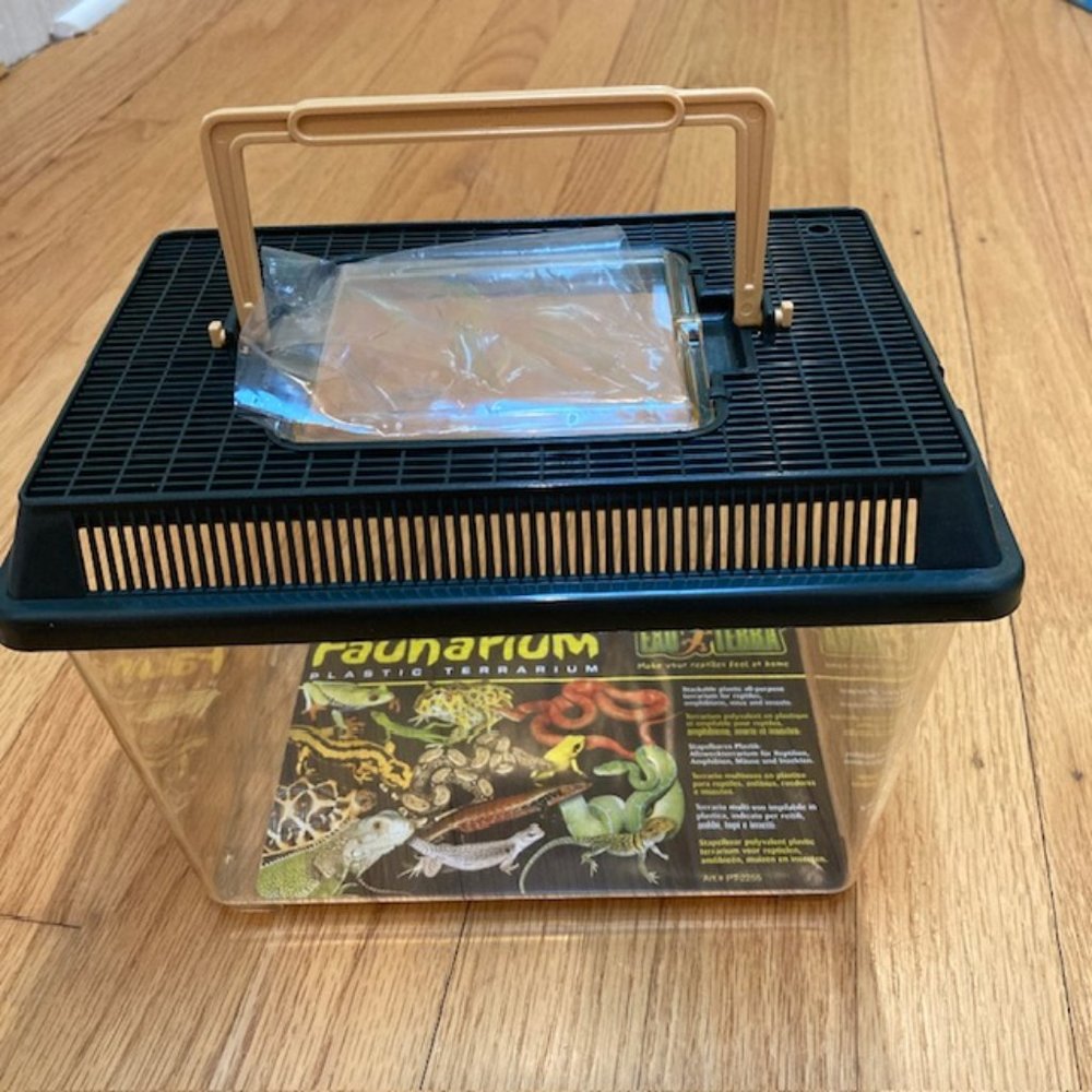 NWT Exo Terra Faunarium Plastic Terrarium